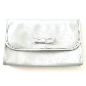 Womens NWOT Tahari Trifold Hanging Cosmetic Bag